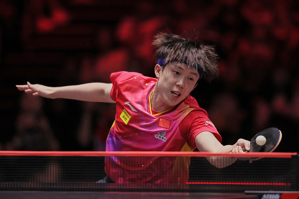 借其出色的 借其出色的